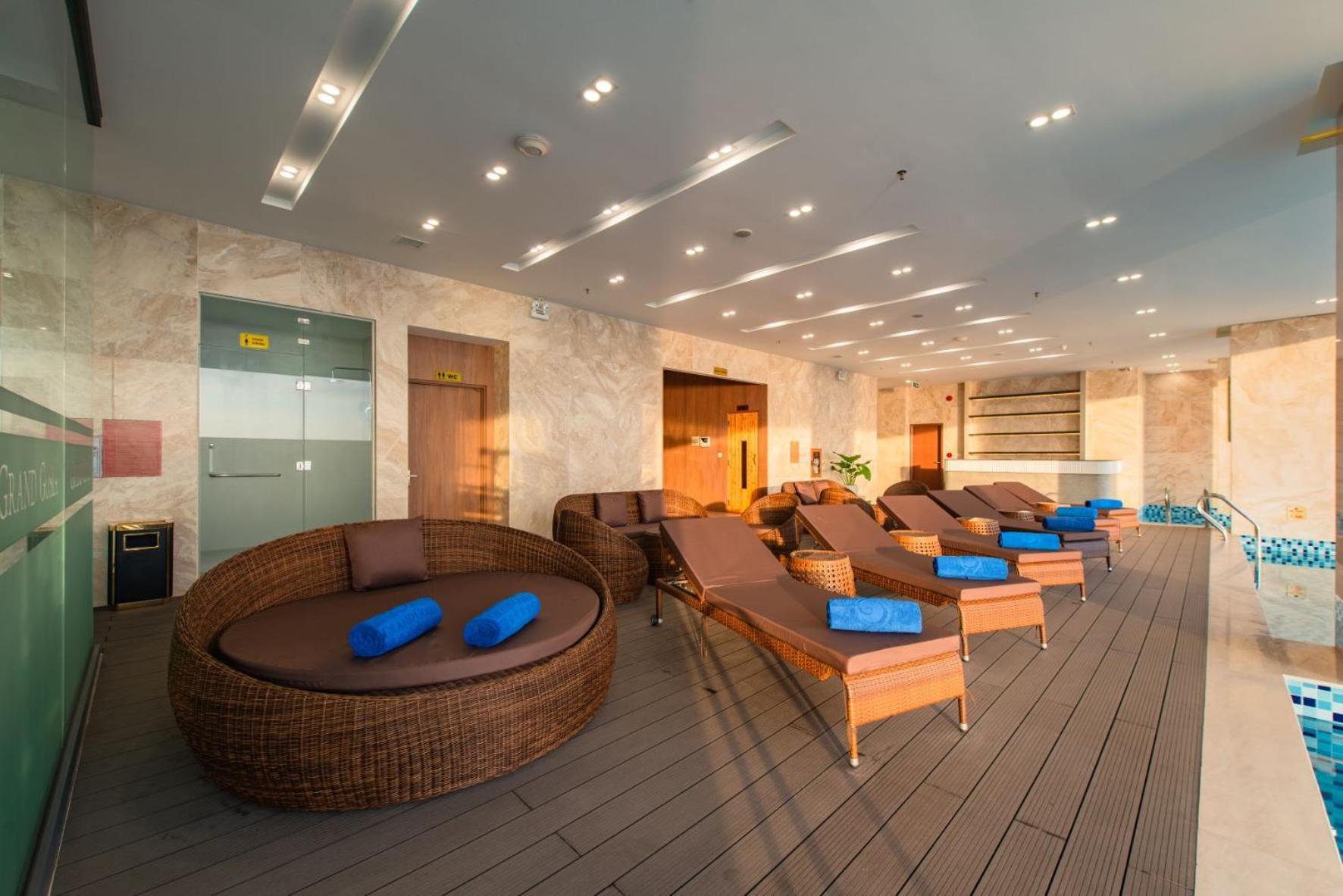 Grand Gosia Hotel Να Τρανγκ Εξωτερικό φωτογραφία