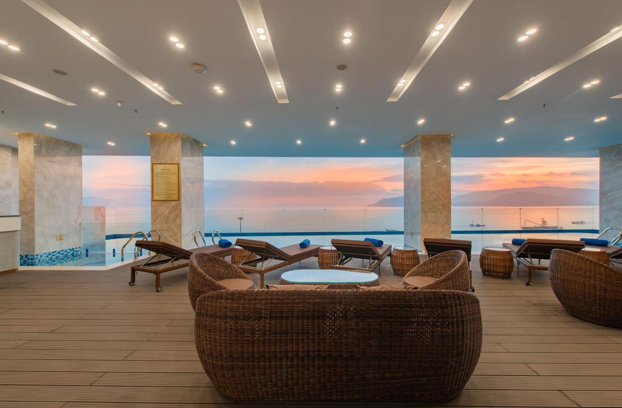 Grand Gosia Hotel Να Τρανγκ Εξωτερικό φωτογραφία